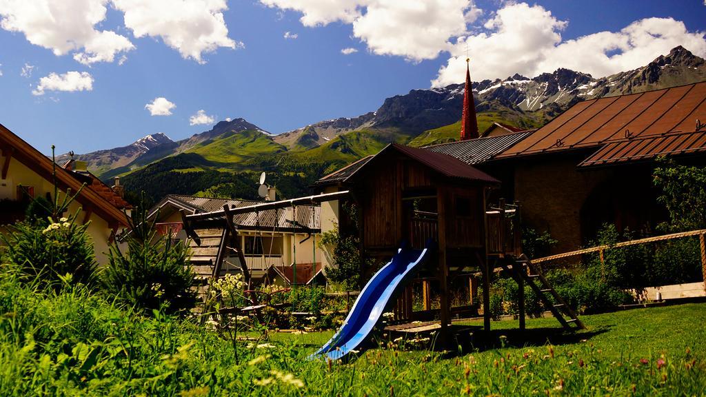 Gasthof Zum Goldenen Loewen Nauders Esterno foto